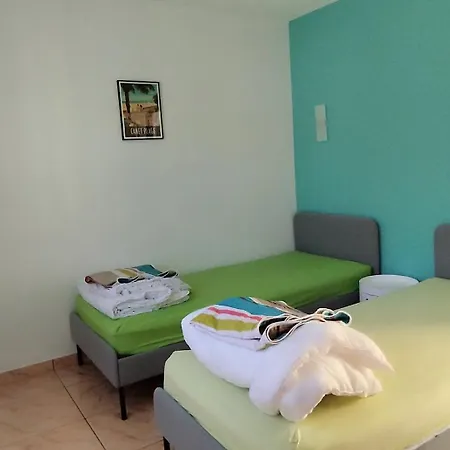 Villa Belle Famille - Piscine - Entre Et Montagne *