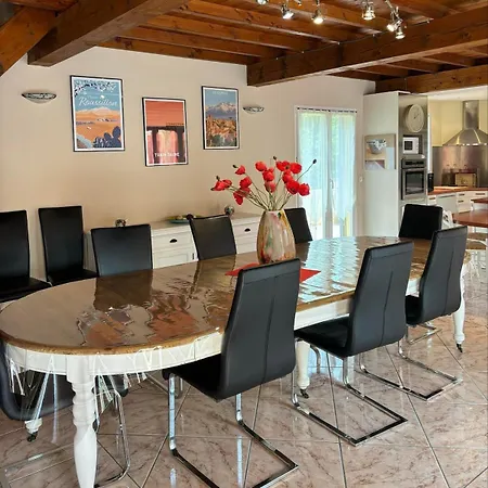 Villa Belle Famille - Piscine - Entre Et Montagne